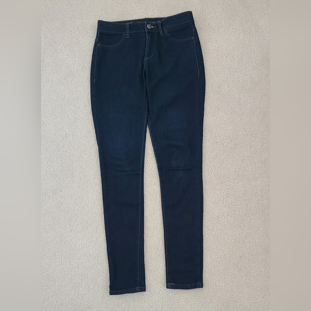 Calvin Klein women's Jeggings, Skinny, Mid Rise Dark Wash, size 4 regular